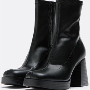 Stradivarius Black Heeled Boots